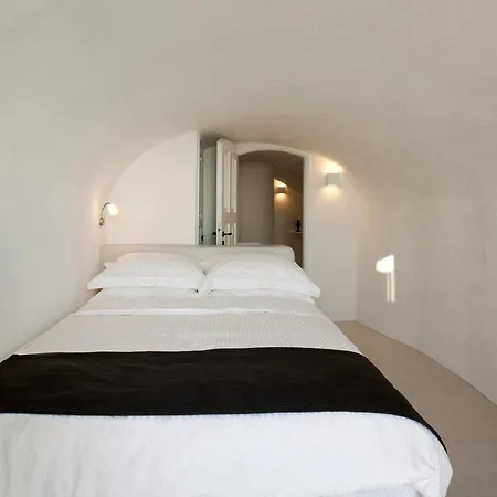 Mansion Villa Oia