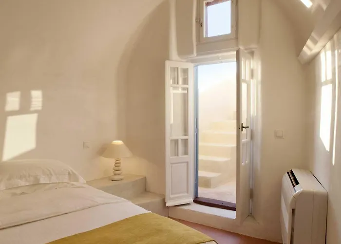 Villa Mansion Oia (Santorini)