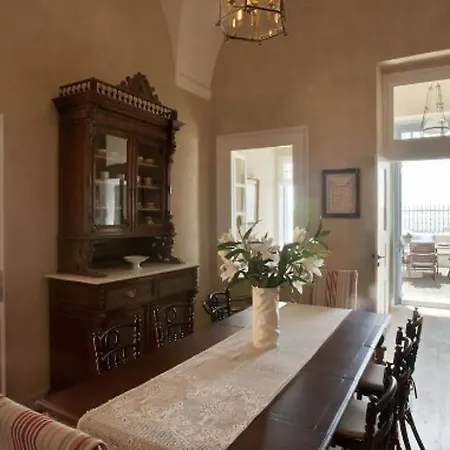 欧伊亚大厦 别墅